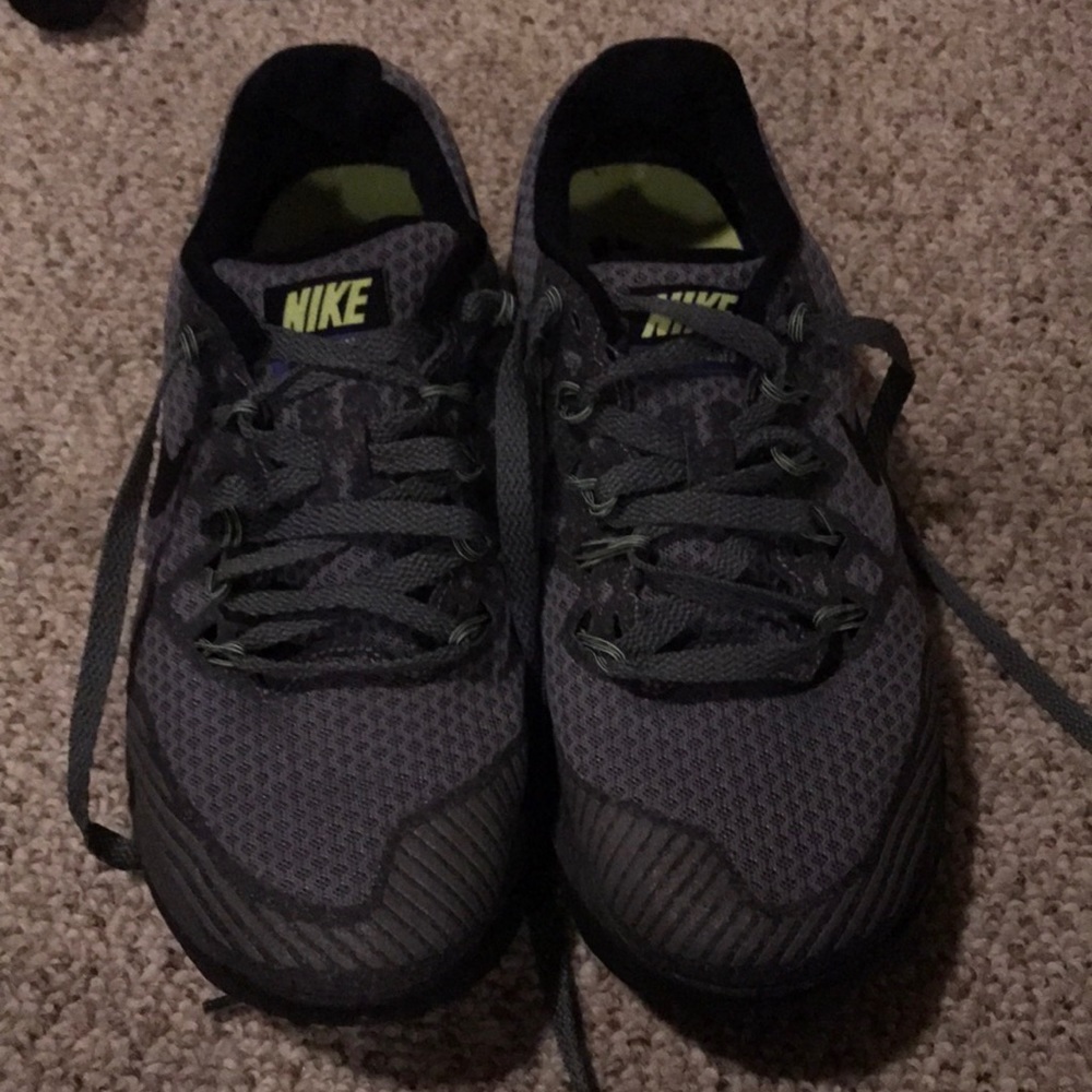 nike neutral ride shoes